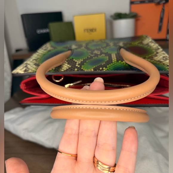 RARE Christian Louboutin Paloma Python Roccia - Small - Picture 8 of 16